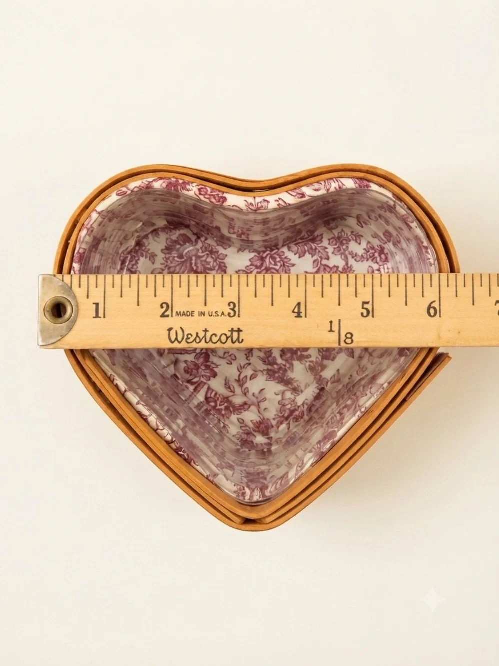 Longaberger Heart-Shaped Basket - 2000 Little Sweatheaet with Acc